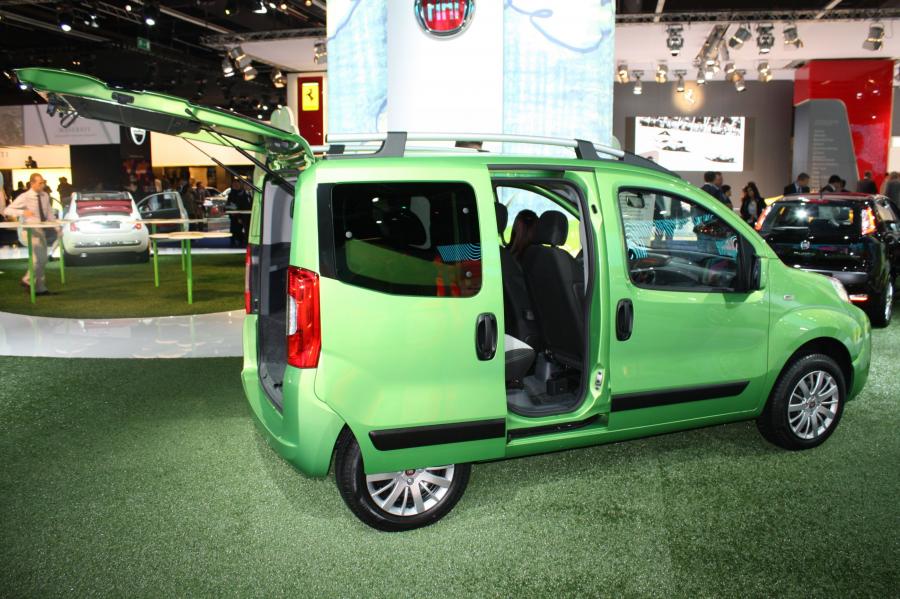  Fiat Fiorino Qubo 2009 года  (фото 10 из 23)
